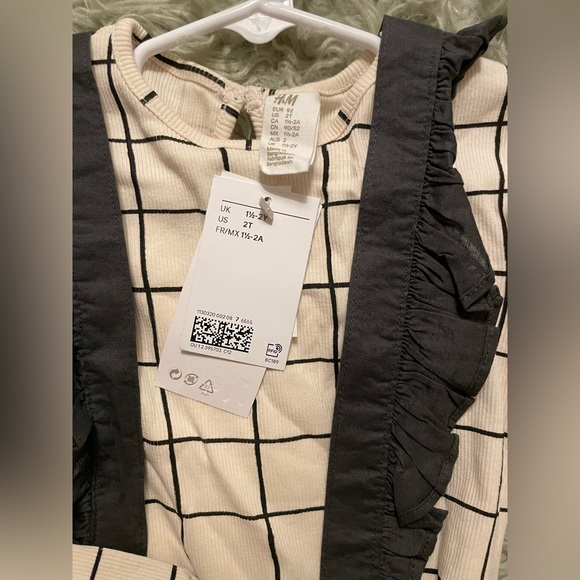 H&M jumpsuit - Picture 5 of 5